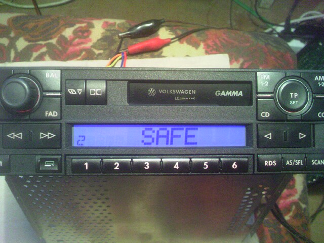 Radio VW Gamma V 2 safe po wpisaniu błędnego kodu