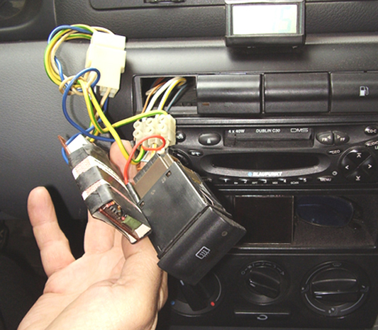 Automatyczny Wyłącznik Ogrzewania Tylnej Szyby W Samochodzie - Elportal - Forum